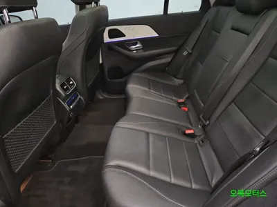 Mercedes-Benz GLE-Class 2021, 106700 км, за 31596.11 USD - фото 18