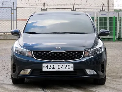 Kia K3 · 2016 год