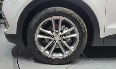 Hyundai Santafe 2016, 96882 км, за 9381.11 USD