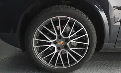 Porsche Cayenne 2019, 191853 км, за 30474.69 USD