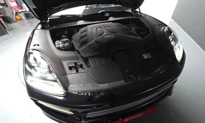 Porsche Cayenne 2019, 191853 км, за 30474.69 USD - фото 6