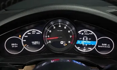 Porsche Cayenne 2019, 191853 км, за 30474.69 USD - фото 8