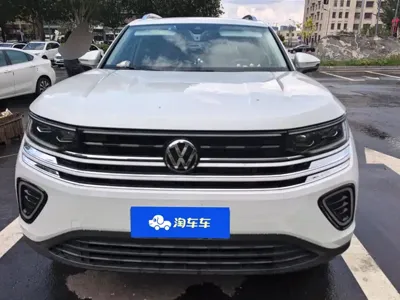 Volkswagen Tavendor 2023, 26100 км, за 23109.43 USD