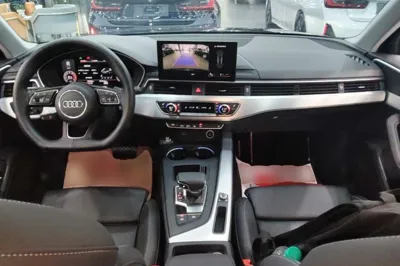 Audi A4L 2022, 75000 км, за 22158 USD - фото 12
