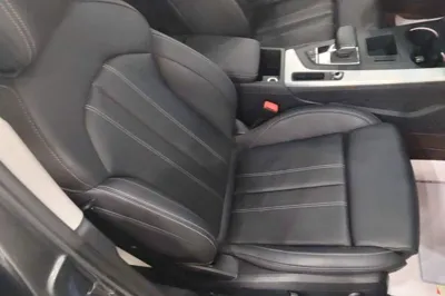 Audi A4L 2022, 75000 км, за 22158 USD - фото 19
