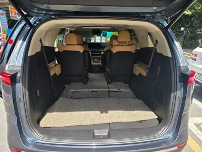 Kia Canival 2023, 55574 км, за 17517.2 USD - фото 18