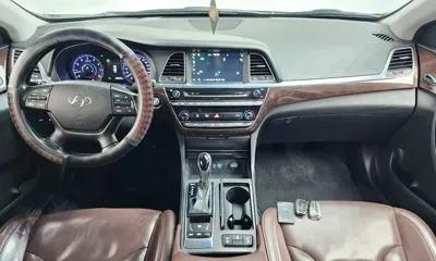 Hyundai Aslan 2016, 288643 км, за 2272.58 USD - фото 7