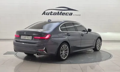 BMW 3-Series 2019, 131301 км, за 14977.21 USD
