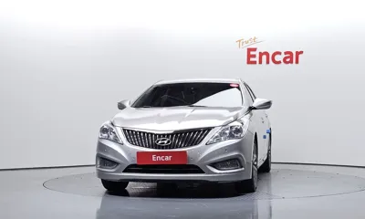 Hyundai Grandeur 2014, 166626 км, за 3185.33 USD