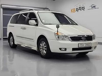Kia Canival 2011, 82046 км, за 2822.63 USD