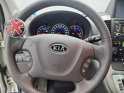 Kia Canival 2011, 82046 км, за 2822.63 USD - фото 9