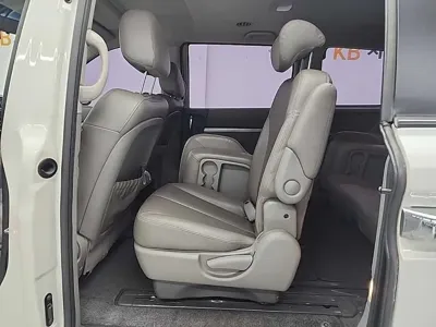 Kia Canival 2011, 82046 км, за 2822.63 USD - фото 12