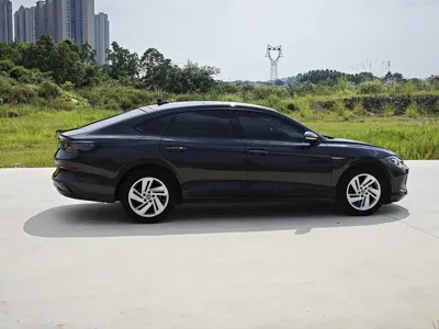 Volkswagen Lamando 2022, 70000 км, за 11681.41 USD - фото 8