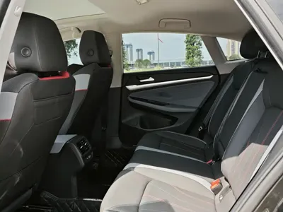 Volkswagen Lamando 2022, 70000 км, за 11681.41 USD - фото 10