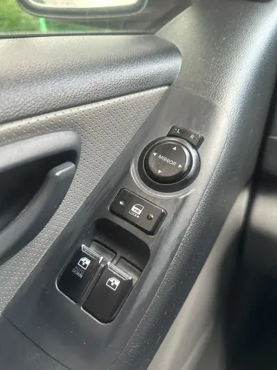 Hyundai Starex 2015, 143000 км, за 5795.4 USD - фото 10