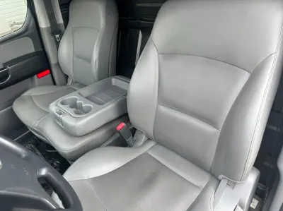 Hyundai Starex 2015, 143000 км, за 5795.4 USD - фото 15