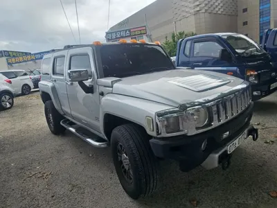 Hummer H3 2009, 69952 км, за 13661.21 USD