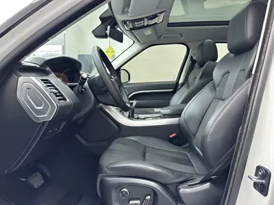 Land Rover Sport 2016, 120000 км, за 27221.37 USD - фото 9