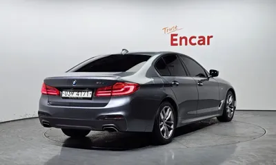 BMW 5-Series 2017, 84069 км, за 15239.09 USD