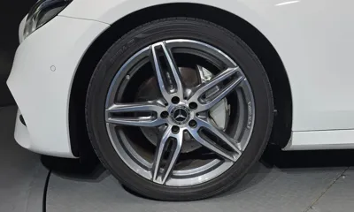 Mercedes-Benz E-Class 2018, 84671 км, за 17486.83 USD