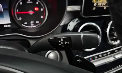 Mercedes-Benz C-Class 2018, 90601 км, за 10213.38 USD - фото 9