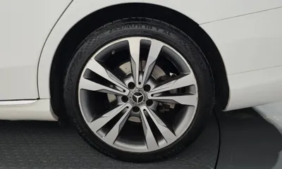 Mercedes-Benz C-Class 2018, 90601 км, за 10213.38 USD - фото 21