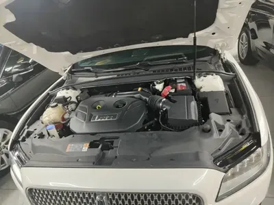 Lincoln Continental 2019, 109200 км, за 13442.64 USD - фото 20