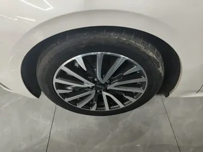 Lincoln Continental 2019, 109200 км, за 13442.64 USD - фото 23