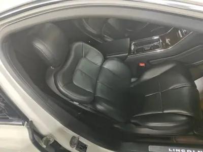 Lincoln Continental 2019, 109200 км, за 13442.64 USD - фото 25