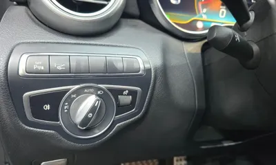 Mercedes-Benz C-Class 2019, 41641 км, за 22027.1 USD - фото 19