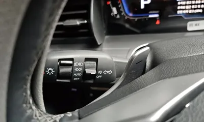 KG_Mobility_Ssangyong Torres 2024, 29599 км, за 15097.81 USD - фото 28