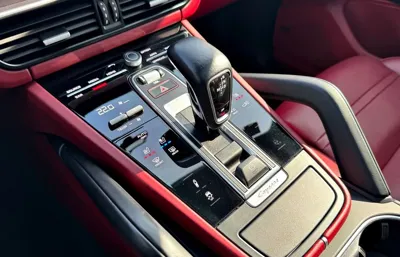 Porsche Cayenne 2020, 76224 км, за 52130.82 USD - фото 13