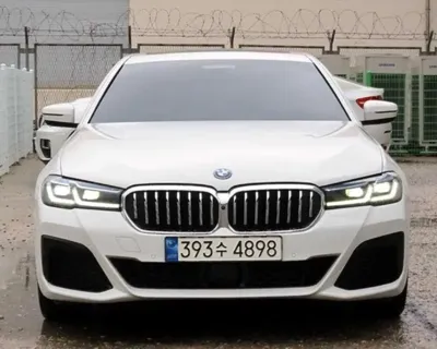 BMW 5-Series 2023, 71739 км, за 27432.59 USD