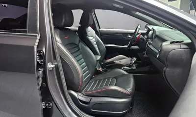 Kia K3 2019, 68458 км, за 10439.38 USD - фото 10