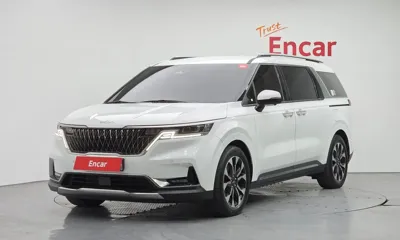Kia Canival · 2023 год