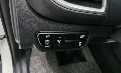 Kia Seltos 2025, 16091 км, за 17342.93 USD - фото 28