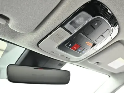 Hyundai Sonata 2022, 60155 км, за 15547.76 USD - фото 18