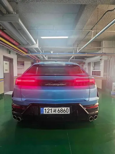 Lamborghini Urus 2025, 5700 км, за 255614.05 USD