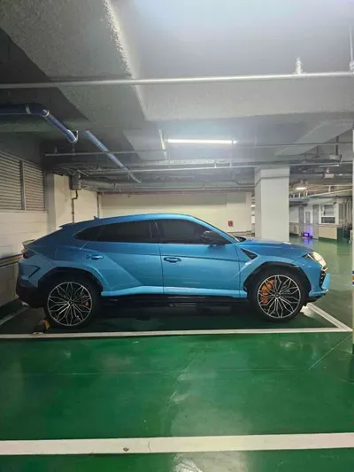 Lamborghini Urus 2025, 5700 км, за 255614.05 USD