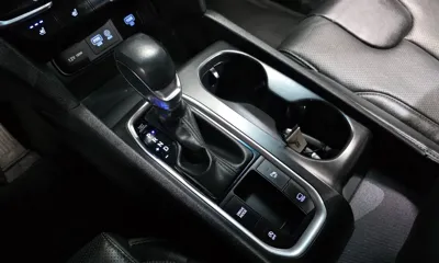 Hyundai Santafe 2019, 53263 км, за 12487.61 USD - фото 9