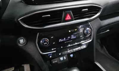 Hyundai Santafe 2019, 53263 км, за 12487.61 USD - фото 17