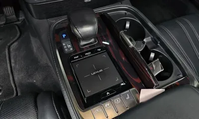 Lexus LS 2018, 141116 км, за 30350.12 USD - фото 9