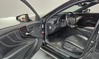 Lexus LS 2018, 141116 км, за 30350.12 USD - фото 10