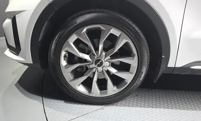 Kia Sorento 2023, 118454 км, за 15628.67 USD