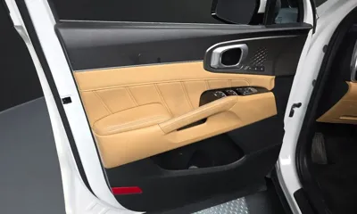 Kia Sorento 2023, 118454 км, за 15628.67 USD - фото 24