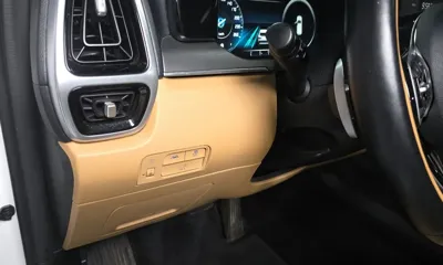 Kia Sorento 2023, 118454 км, за 15628.67 USD - фото 27
