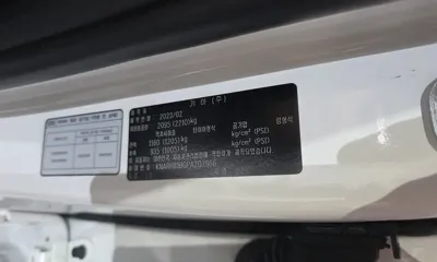 Kia Sorento 2023, 118454 км, за 15628.67 USD - фото 34
