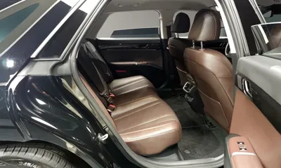 Hyundai Grandeur 2023, 49745 км, за 22137.77 USD - фото 11