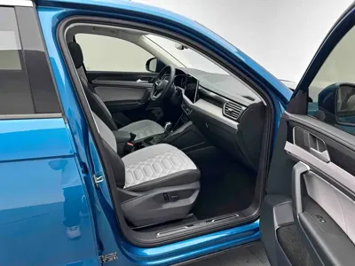 Volkswagen Tayron 2022, 44000 км, за 26456.23 USD - фото 7