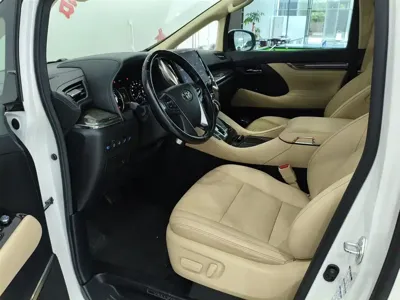 Toyota Vellfire 2021, 76000 км, за 80670.24 USD - фото 9